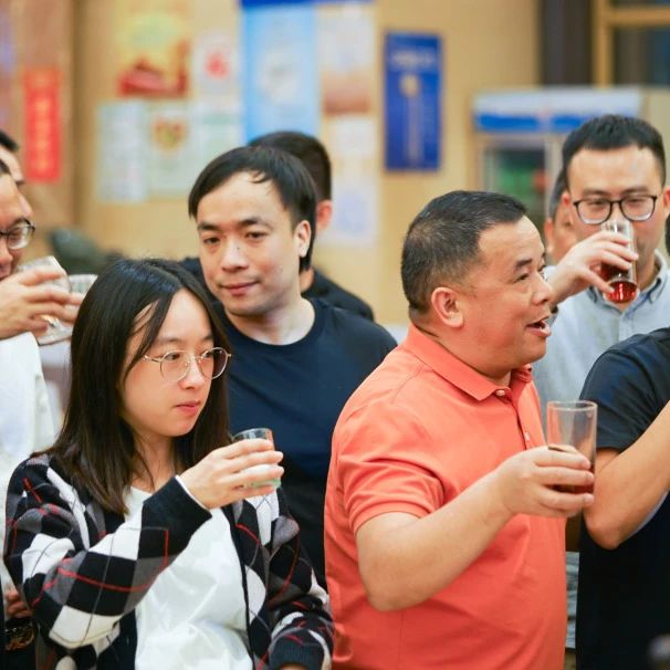 拓路前行·領(lǐng)跑未來 | 集團(tuán)2023年度總結(jié)會暨2024迎新晚會圓滿結(jié)束！(圖33)