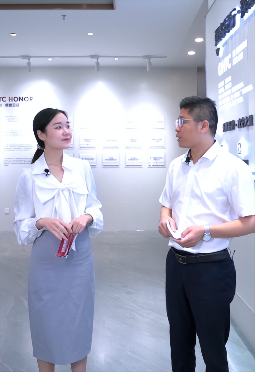 招商落幕！做強(qiáng)商，他們都選了強(qiáng)輝精工瓷磚！(圖3)